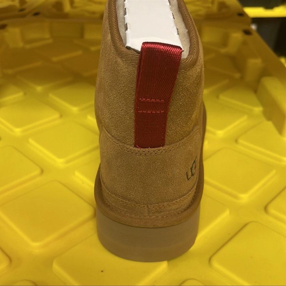 🐪NEW WITH TAGS🐪 UGG Neumel Platform Zip Suede 7,8,9,10,11 - Picture 12 of 13